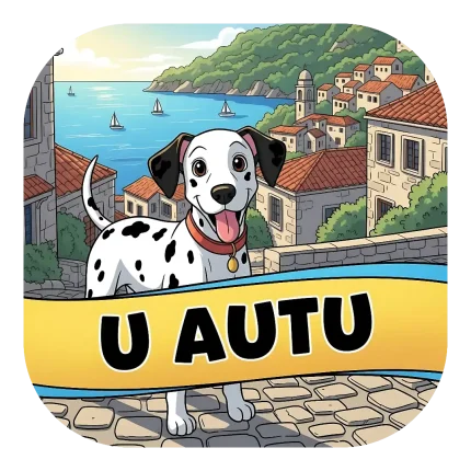 Magnet za auto "U AUTU" s veselim dalmatinskim psom na kamenoj ulici, s mediteranskim primorskim gradom, crvenim krovovima i morem u pozadini. Natpis se nalazi na žuto-plavoj traci.